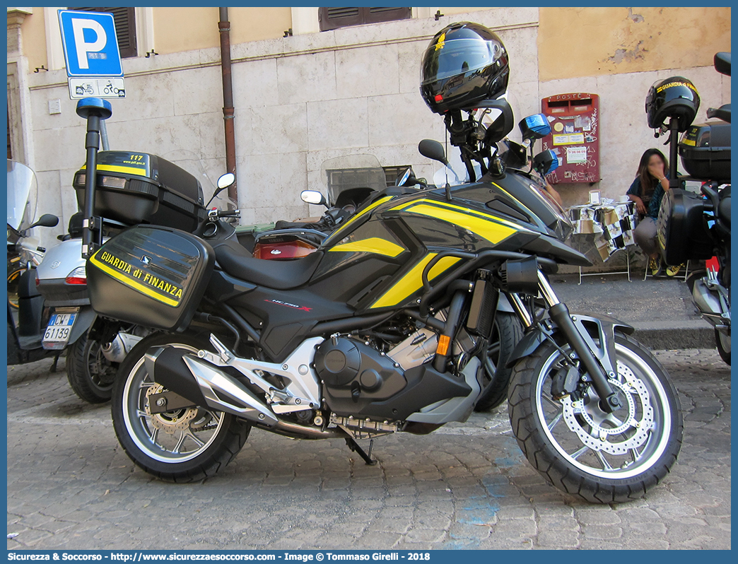 GdiF 12182
Guardia di Finanza
Honda NC750X
Parole chiave: GdiF;G.D.F.;GDF;Guardia;di;Finanza;Honda;NC750X