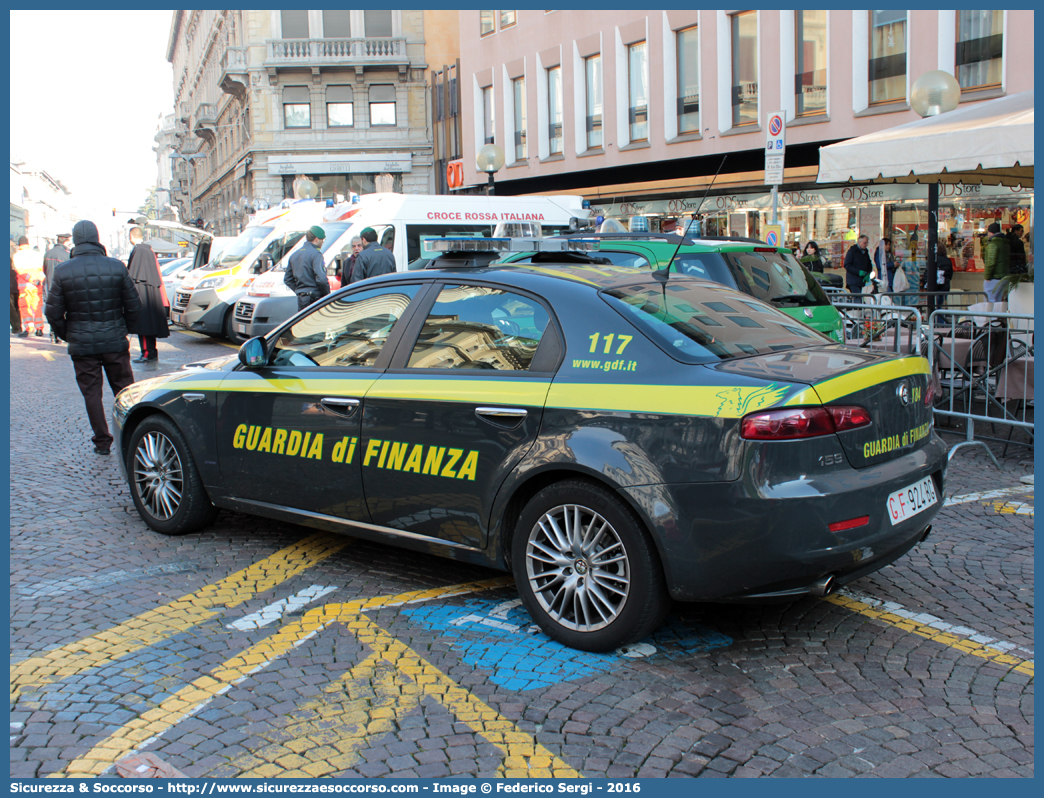 GdiF 924BG
Guardia di Finanza
Alfa Romeo 159
Parole chiave: GdiF;GDF;GF;Guardia;Finanza;Alfa;Romeo;159