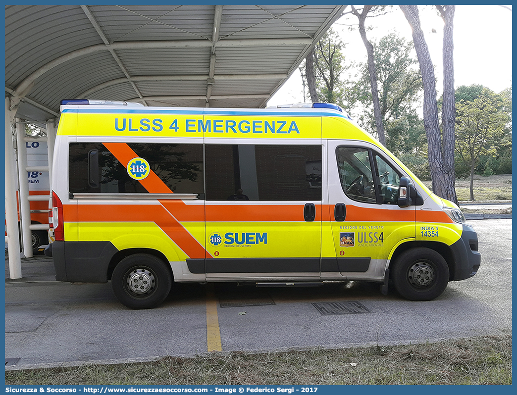 INDIA 4
SUEM 118 Jesolo Emergenza
Azienda ULSS 4 - Veneto Orientale
Jesolo
Fiat Ducato III serie restyling
Allestitore Pam Mobility S.r.l.
Parole chiave: 118;SUEM;Jesolo;Emergenza;Ambulanza;Autoambulanza;Fiat;Ducato;X290;Pam;Mobility