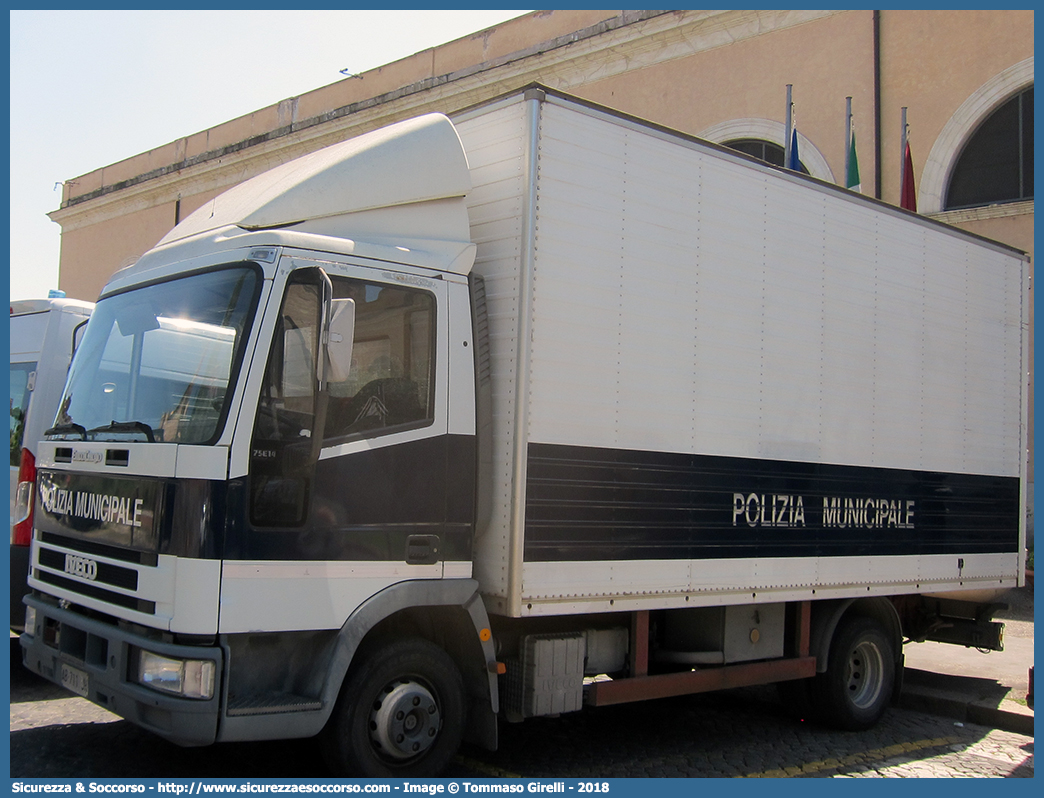 -
Polizia Municipale
Comune di Roma
Iveco EuroCargo 75E14 I serie
Parole chiave: PL;P.L.;PM;P.M.;Polizia;Locale;Municipale;Roma;Capitale;Iveco;EuroCargo;75E14