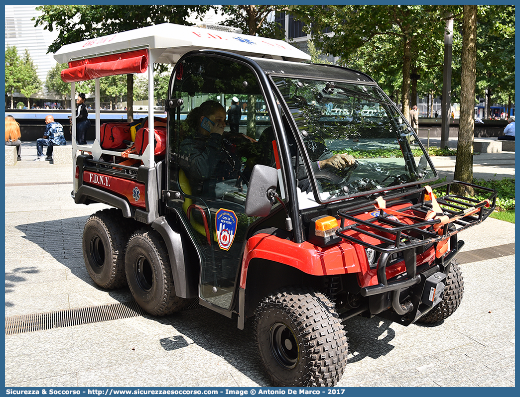 EMS DIV 3
United States of America
New York Fire Department
John Deere Gator 6x6
Parole chiave: United;States;of;America;USA;U.S.A.;NYFD;N.Y.F.D.;New;York;Fire;Department;EMS;E.M.S.;Emergency;Medical;Service;John;Deere;Gator