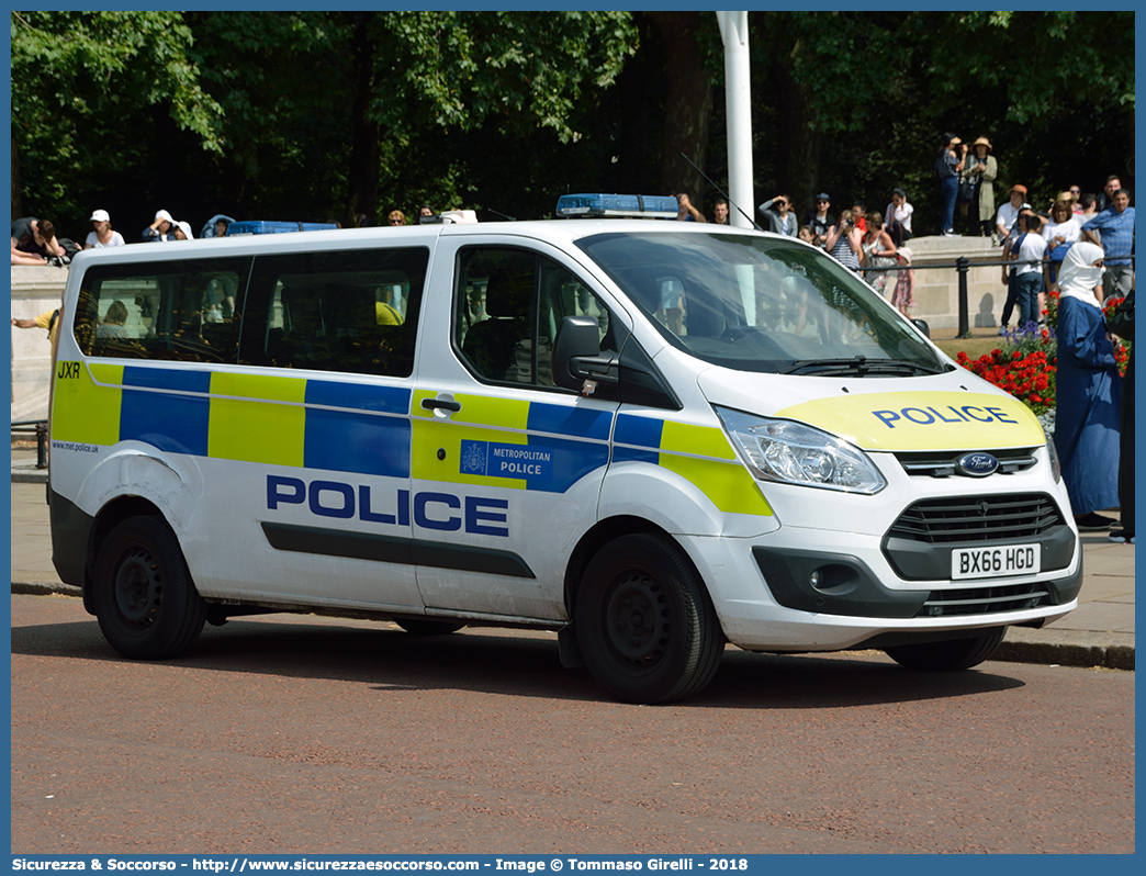 JXR
United Kingdom of Great Britain and Northern Ireland
Metropolitan Police
Ford Tourneo Custom
Parole chiave: UK;United;Kingdom;Great;Britain;Northern;Ireland;Metropolitan;Police;Ford;Tourneo;Custom