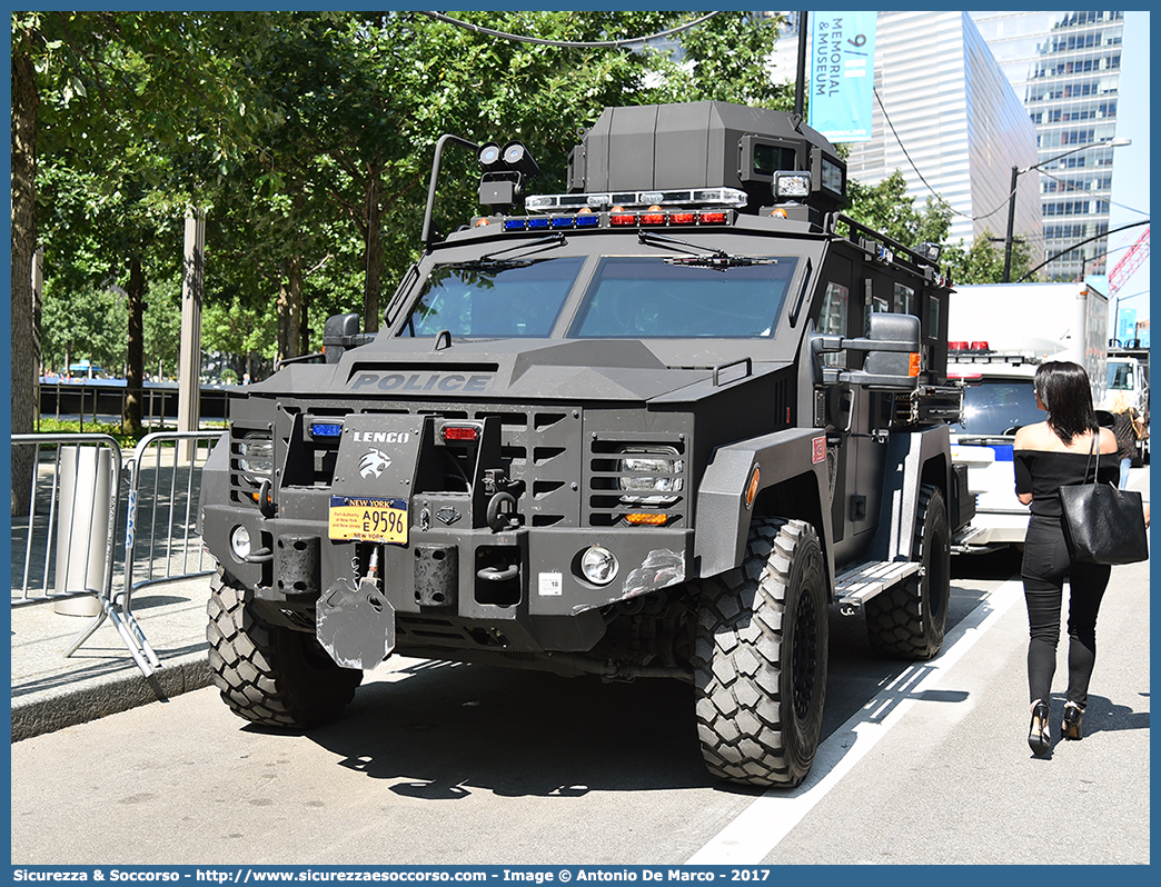 -
United States of America
Port Authority of
New York and New Jersey Police
Lenco BearCat
Parole chiave: USA;U.S.A.;United;States;of;America;Port;Authority;of;New;York;and;New;Jersey;Police;Lenco;BearCat