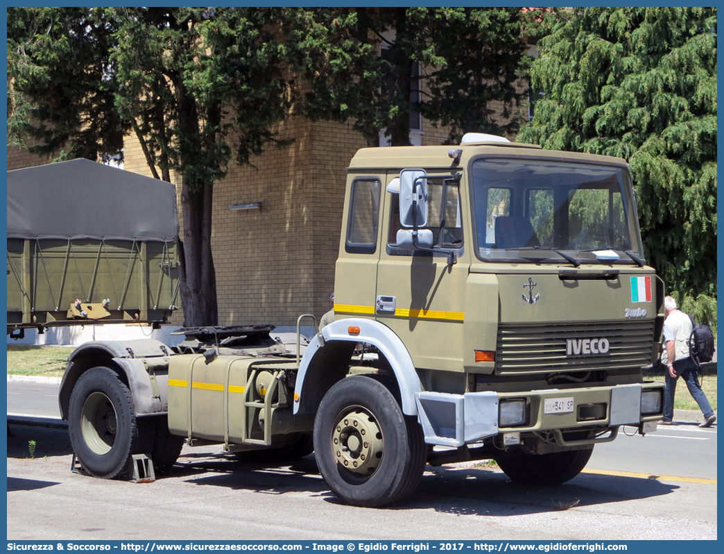 MM 341SP
Marina Militare Italiana
Iveco 190-32
Parole chiave: MMI;M.M.I.;Marina;Militare;Italiana;Iveco;190-32;190.32;190;32