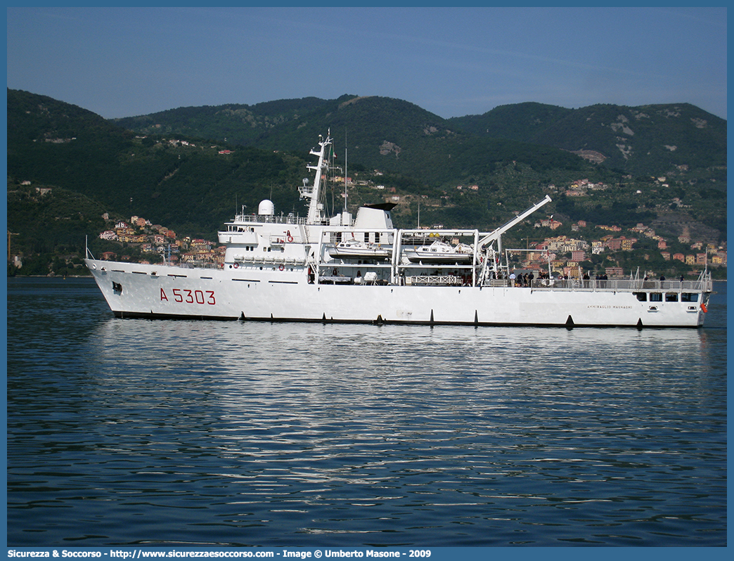 A5303 "Ammiraglio Magnaghi"
Marina Militare Italiana
Flotta Navale
Navi Idrografiche
Classe Magnaghi
Parole chiave: MMI;M.M.I.;Marina;Militare;Italiana;Flotta;Navale;Navi;Idrografiche;Nave;Idrografica;Ammiraglio;Magnaghi