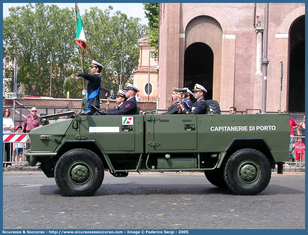 MM AT797
Marina Militare Italiana
Iveco VM90T
Parole chiave: MMI;M.M.I.;Marina;Militare;Italiana;Iveco;VM90T