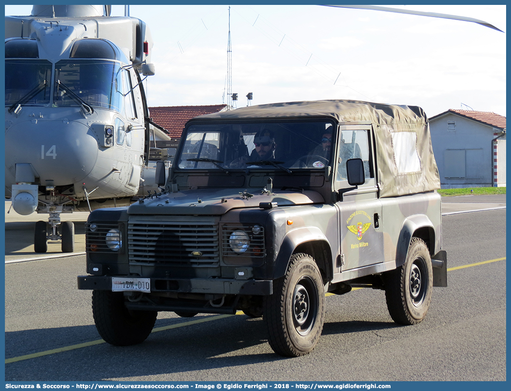 MM BK010
Marina Militare Italiana
Land Rover Defender 90
Parole chiave: MMI;M.M.I.;Marina;Militare;Italiana;Land Rover;Defender;90