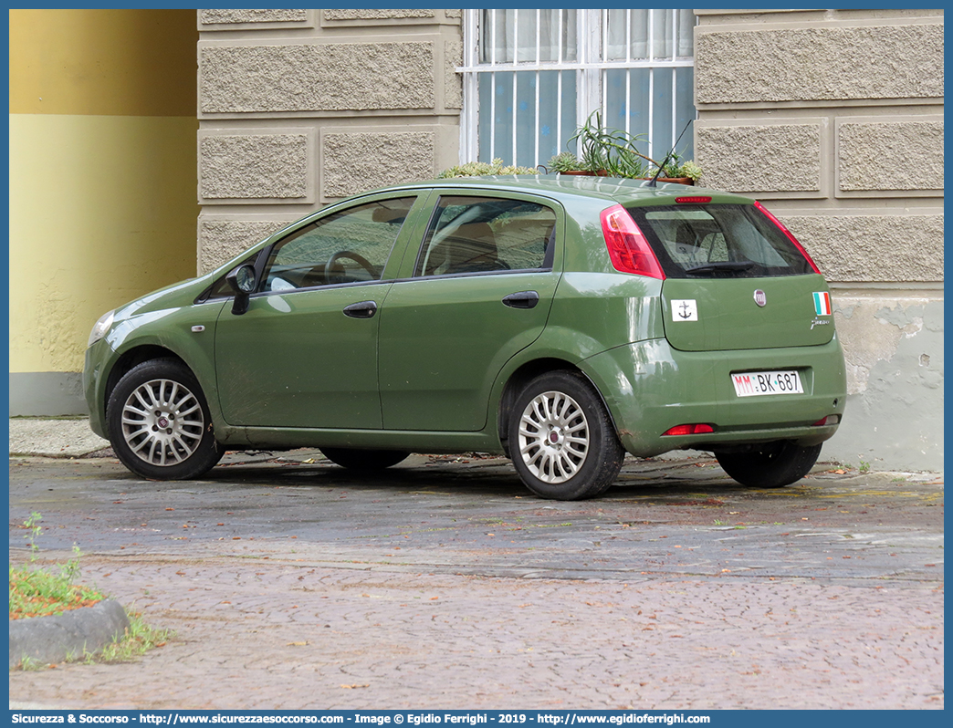 MM BK687
Marina Militare Italiana
Fiat Grande Punto
Parole chiave: MMI;M.M.I.;Marina;Militare;Italiana;Fiat;Grande;Punto