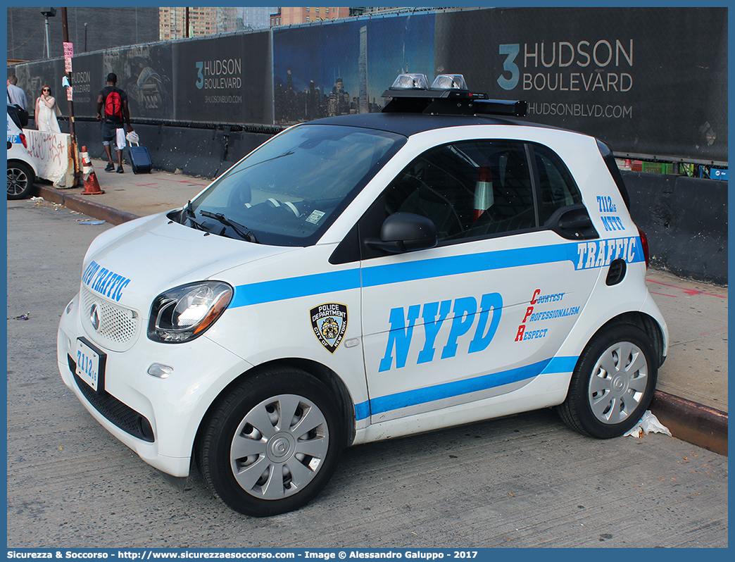 7112
United States of America
New York Police Department
Manhattan Traffic Task Force
Smart ForTwo III generation
Parole chiave: USA;U.S.A.;United;States;of;America;NYPD;N.Y.P.D.;New;York;Police;Department;MTTF;M.T.T.F.;Manhattan;Traffic;Task;Force;Smart;ForTwo