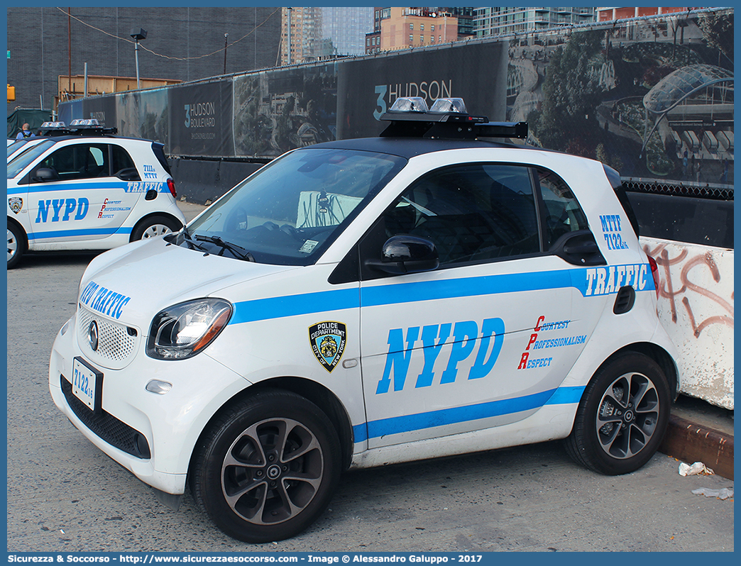 7122
United States of America
New York Police Department
Manhattan Traffic Task Force
Smart ForTwo III generation
Parole chiave: USA;U.S.A.;United;States;of;America;NYPD;N.Y.P.D.;New;York;Police;Department;MTTF;M.T.T.F.;Manhattan;Traffic;Task;Force;Smart;ForTwo