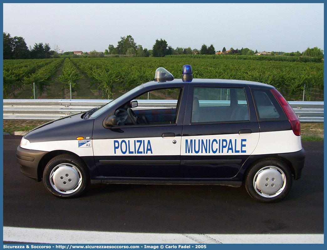 -
Polizia Municipale
Comune di Oderzo
Fiat Punto I serie
Parole chiave: PL;P.L.;PM;P.M.;Polizia;Locale;Municipale;Oderzo;Fiat;Punto