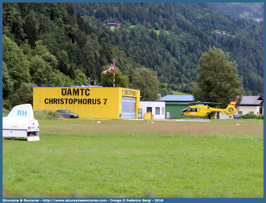 OE-XEY
Republik Österreich
Christophorus Flugrettungsverein - ÖAMTC
Eurocopter EC135 T2+
"CHRISTOPHORUS 7"
Location Lienz
Parole chiave: Republik;Österreich;Christophorus;7;Flugrettungsverein;ÖAMTC;Eurocopter;EC135;T2;Lienz