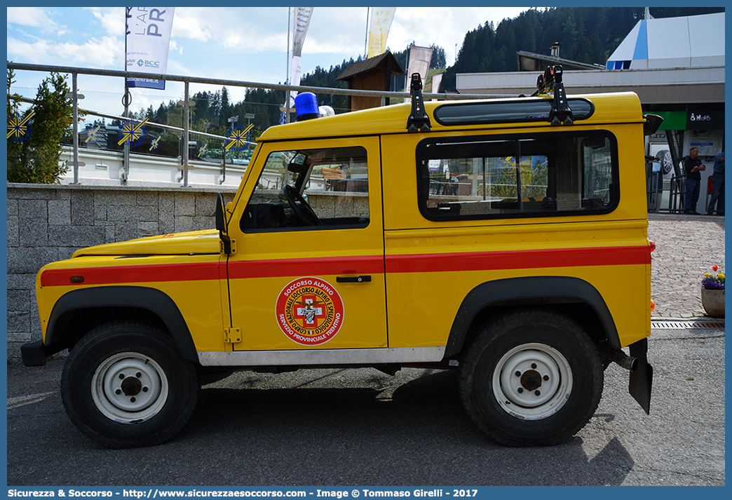 PC A18TN
Corpo Nazionale
Soccorso Alpino e Speleologico
Delegazione Alpina IV Trentino
Land Rover Defender 90
(variante)
Parole chiave: CNSAS;C.N.S.A.S.;Corpo;Nazionale;Soccorso;Alpino;Speleologico;Trentino;SAT;S.A.T.;Land Rover;Defender;90;PC A18TN;PCA18TN