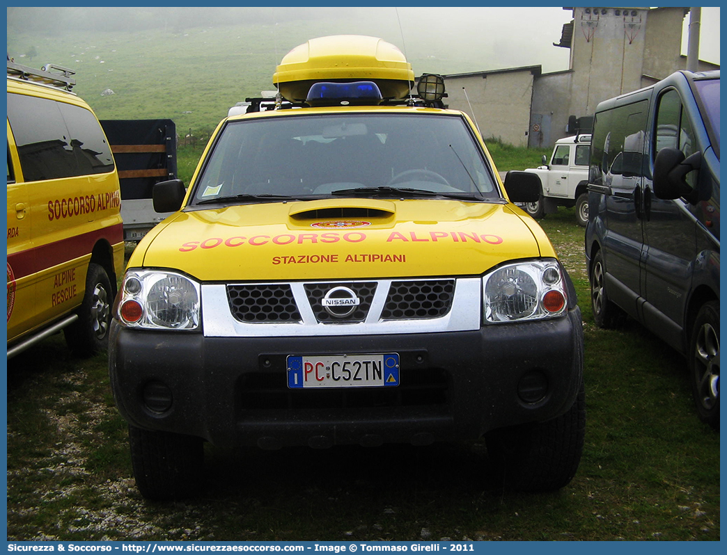 PC C52TN
Corpo Nazionale
Soccorso Alpino e Speleologico
Delegazione Alpina IV Trentino
Stazione Altipiani
Nissan Navara I serie restyling
Parole chiave: CNSAS;C.N.S.A.S.;Corpo;Nazionale;Soccorso;Alpino;Speleologico;Trentino;SAT;S.A.T.;Nissan;Navara