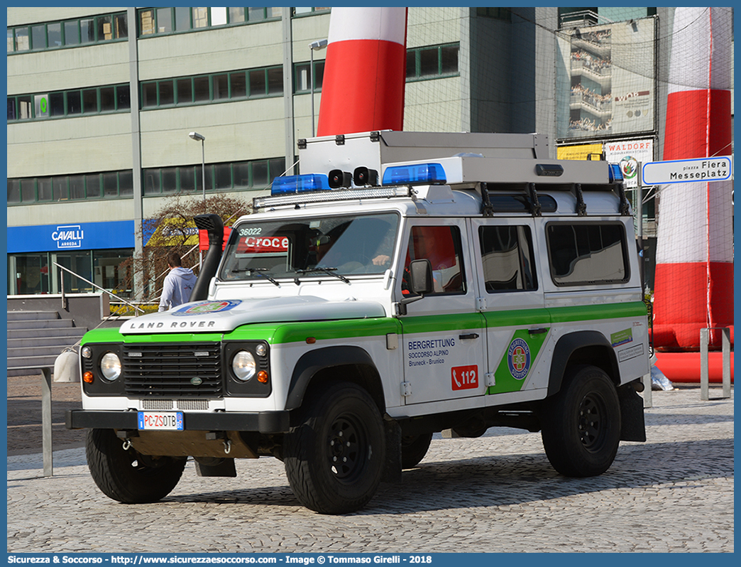 PC ZS0TB
Bergrettungsdienst 
im Alpenverein Südtirol
Brunico - Bruneck
Land Rover Defender 110
Allestitore Kofler Fahrzeugbau S.n.c.
Parole chiave: AVS;A.V.S.;CNSAS;C.N.S.A.S.;Soccorso;Alpino;Spelelogico;Bergrettungsdienst;Alpenverein;Südtirol;Brunico;Bruneck;Land Rover;Defender;110;Kofler;Fahrzeugbau