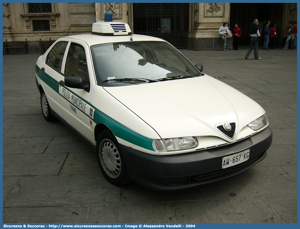 -
Polizia Municipale
Comune di Torino
Alfa Romeo 146 I serie
Parole chiave: PL;P.L.;PM;P.M.;Polizia;Locale;Municipale;Torino;Alfa Romeo;146