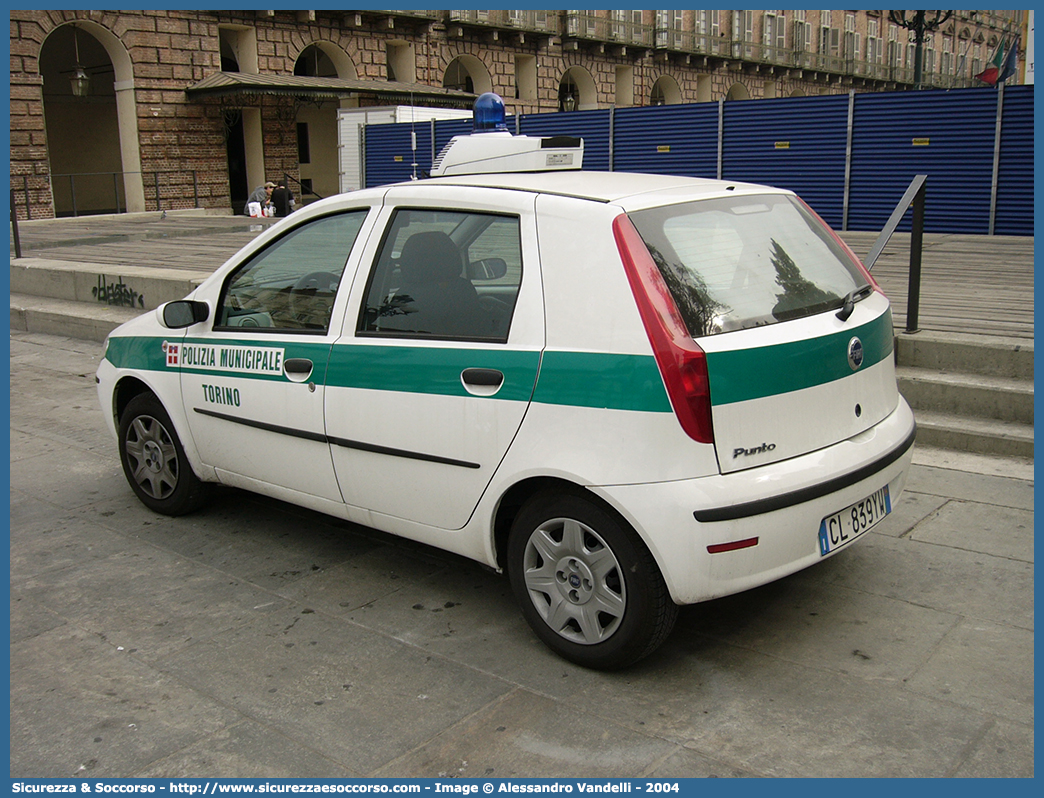 -
Polizia Municipale
Comune di Torino
Fiat Punto III serie
Parole chiave: PL;P.L.;PM;P.M.;Polizia;Locale;Municipale;Torino;Fiat;Punto