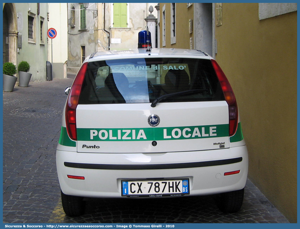 -
Polizia Locale
Comune di Salò
Fiat Punto III serie
Parole chiave: PL;P.L.;PM;P.M.;Polizia;Locale;Municipale;Salò;Fiat;Punto