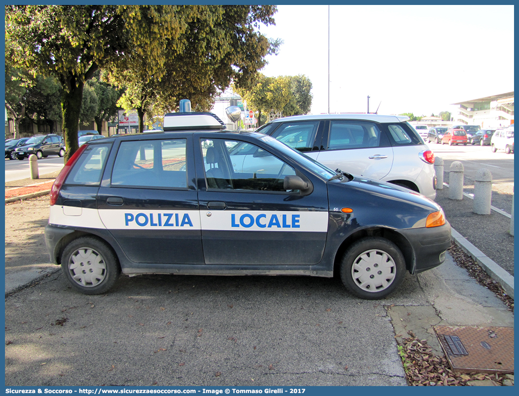 -
Polizia Locale
Comune di Soave
Fiat Punto I serie
Parole chiave: PL;P.L.;PM;P.M.;Polizia;Locale;Municipale;Soave;Fiat;Punto