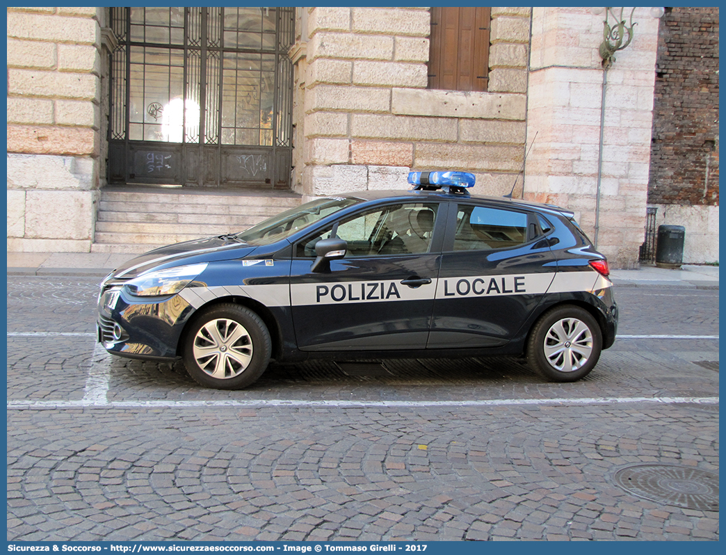 Polizia Locale YA132AL
Polizia Locale
Comune di Verona
Renault Clio V serie
Allestitore Focaccia Group S.r.l.
Parole chiave: PL;P.L.;PM;P.M.;Polizia;Locale;Municipale;Verona;Renault;Clio;Focaccia