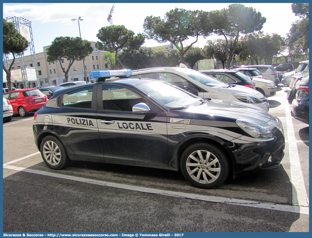 Polizia Locale YA251AN
Polizia Locale
Comune di Isola della Scala
Alfa Romeo Nuova Giulietta
I serie II restyling
Parole chiave: PL;P.L.;PM;P.M.;Polizia;Locale;Municipale;Isola della Scala;Alfa;Romeo;Nuova;Giulietta