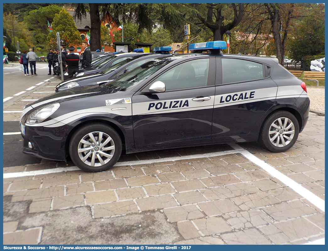 Polizia Locale YA321AN
Polizia Locale
Comune di Arzignano
Alfa Romeo Nuova Giulietta I serie II restyling
Parole chiave: PL;P.L.;PM;P.M.;Polizia;Locale;Municipale;Arzignano;Alfa;Romeo;Nuova;Giulietta