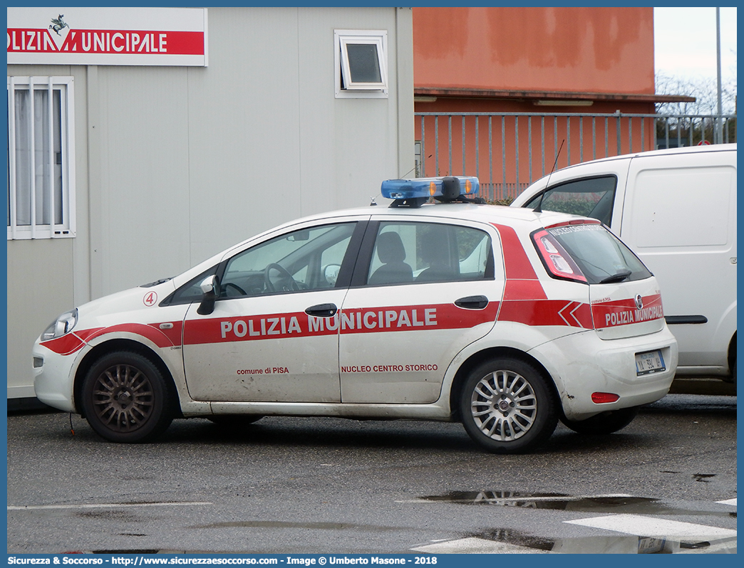 Polizia Locale YA394AH
Polizia Municipale
Comune di Pisa
Fiat Punto IV serie
Allestitore Ciabilli S.r.l.
Parole chiave: PL;P.L.;PM;P.M.;Polizia;Locale;Municipale;Pisa;Fiat;Punto;Ciabilli;YA394AH;YA 394 AH