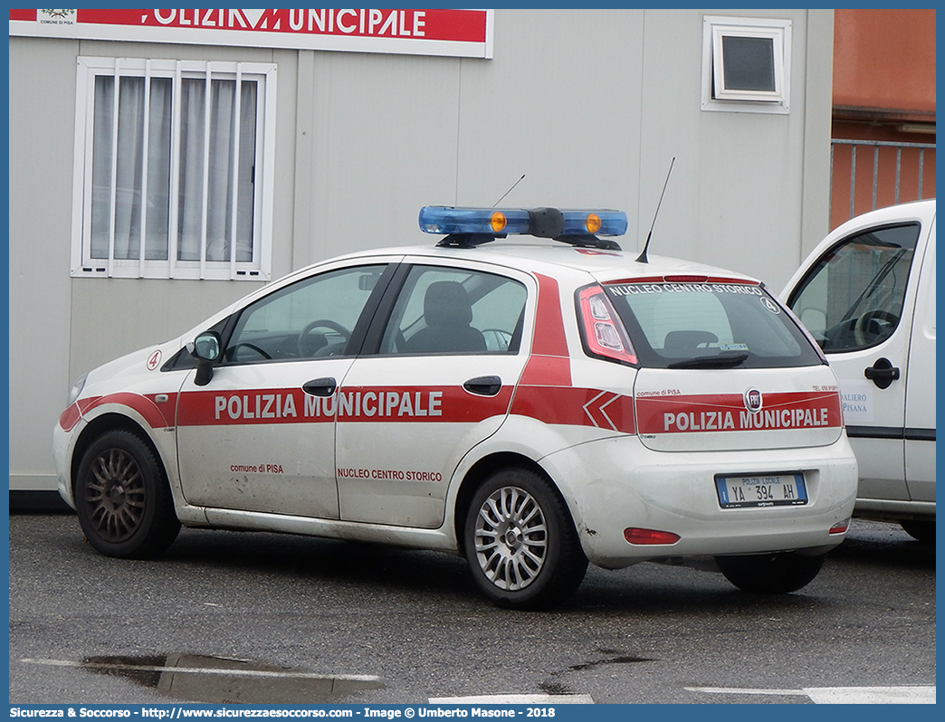 Polizia Locale YA394AH
Polizia Municipale
Comune di Pisa
Fiat Punto IV serie
Allestitore Ciabilli S.r.l.
Parole chiave: PL;P.L.;PM;P.M.;Polizia;Locale;Municipale;Pisa;Fiat;Punto;Ciabilli;YA394AH;YA 394 AH