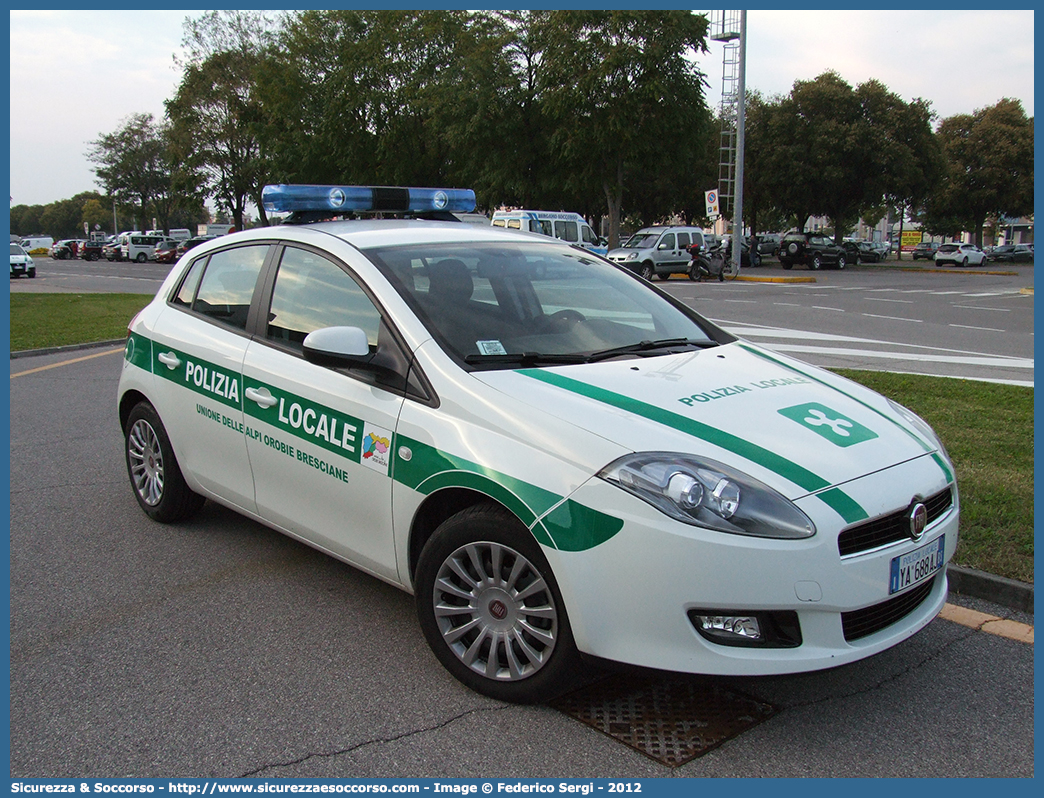 Polizia Locale YA688AJ
Polizia Locale
Unione delle Alpi Orobie Bresciane
Fiat Nuova Bravo
Allestitore OVT S.r.l.
Parole chiave: Polizia;Locale;Municipale;Unione;Alpi;Orobie;Bresciane;Edolo;Malonno;Corteno Golgi;Sonico;Paisco Loveno;Fiat;Nuova;BravoOVT;O.V.T.