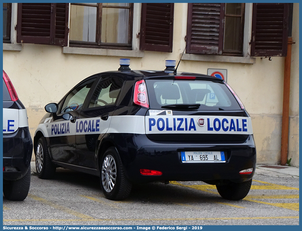 Polizia Locale YA693AL
Polizia Locale
Corpo Intercomunale Postumia Romana
Fiat Punto IV serie
Parole chiave: PL;P.L.;PM;P.M.;Polizia;Locale;Municipale;Corpo;Intercomunale;Postumia;Romana;Arcade;Breda di Piave;Carbonera;Villorba;Fiat;Punto