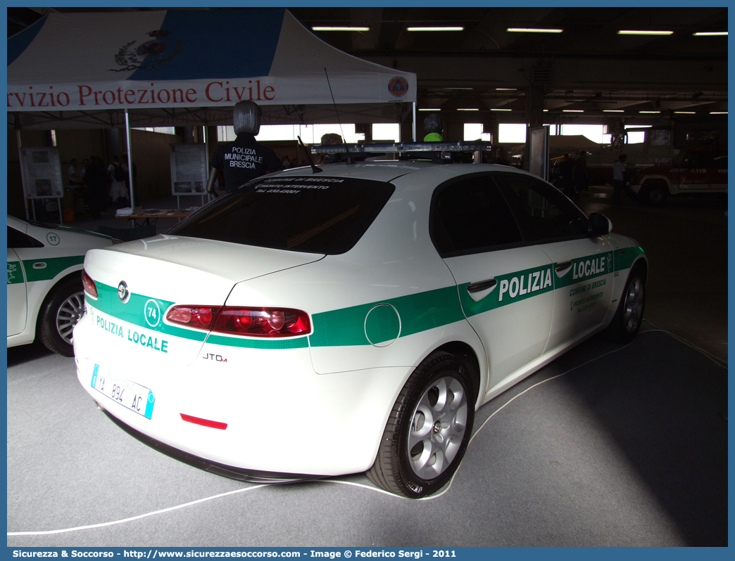 Polizia Locale Ya894AC
Polizia Locale
Comune di Brescia
Alfa Romeo 159
Allestitore OVT S.r.l.
Parole chiave: PL;P.L.;PM;P.M.;Polizia;Locale;Municipale;Brescia;Alfa;Romeo;159;OVT