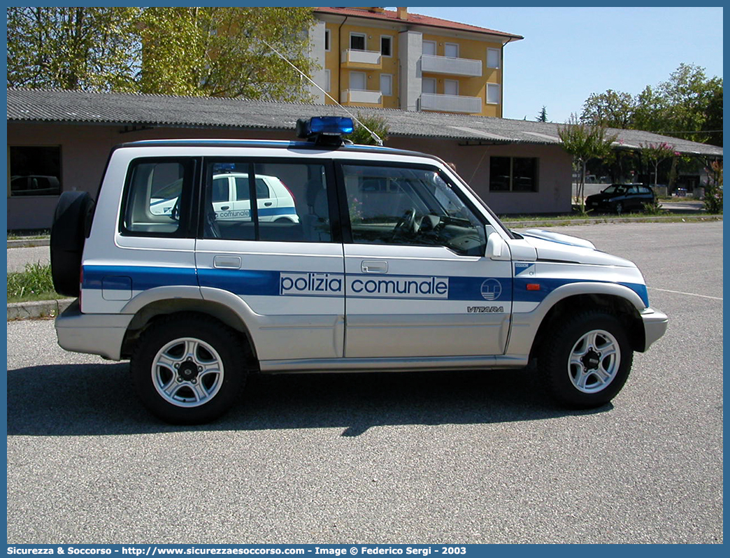 -
Polizia Comunale
Comune di Bertiolo
Suzuki Gran Vitara I serie
Parole chiave: PL;P.L.;PM;P.M.;Polizia;Locale;Municipale;Comunale;Bertiolo;Suzuki;Gran;Vitara