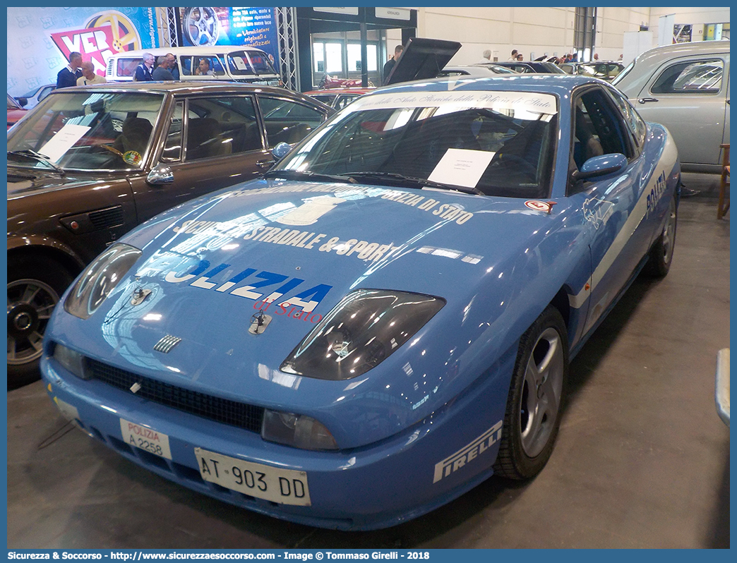 Polizia A2258
Polizia di Stato
Gruppo Sportivo "Fiamme Oro"
Fiat Coupè
Parole chiave: PS;P.S.;Polizia;di;Stato;Gruppo;Sportivo;Fiamme;Oro;Fiat;Coupè