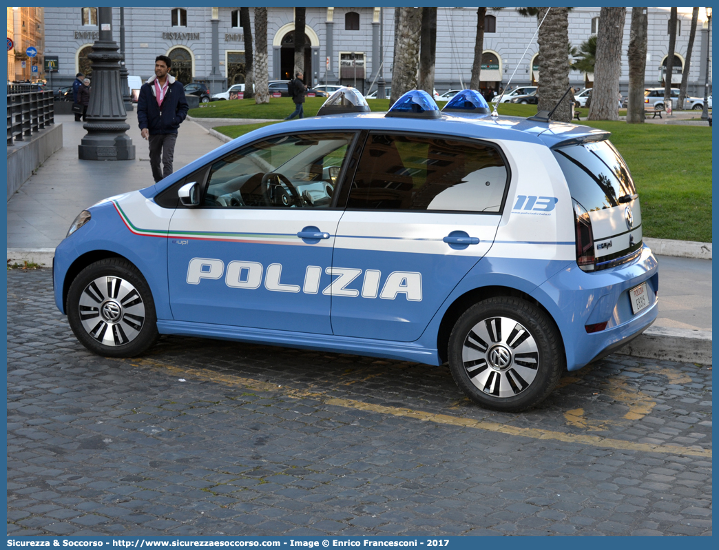 Polizia E8315
Polizia di Stato
Volkswagen e-Up
Allestitore Nuova Carrozzeria Torinese S.r.l
Parole chiave: P.S.;PS;Polizia;di;Stato;Volkswagen;e-Up;up;nct;nuova;carrozzeria;torinese