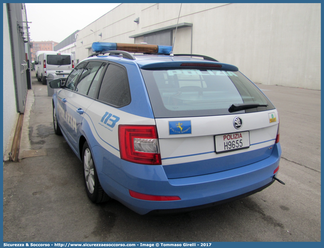 Polizia H9655
Polizia di Stato
Polizia Stradale
Autostrada del Brennero S.p.A.
Skoda Octavia Wagon 4x4 IV serie
Allestitore Bertazzoni S.r.l.
Parole chiave: PS;P.S.;Polizia;di;Stato;Stradale;Autostradale;Autostrada;del;Brennero;Brennerautobahn;Skoda;Octavia;Wagon;Station;SW;S.W.;4x4;Bertazzoni