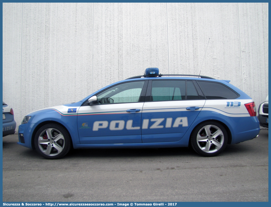 Polizia M0484
Polizia di Stato
Polizia Stradale
Autostrada Bs/Vr/Vi/Pd S.p.A.
Skoda Octavia Wagon RS IV serie
Parole chiave: PS;P.S.;Polizia;di;Stato;Stradale;Autostrada;Autostradale;Bs/Vr/Vi/Pd S.p.A.;Skoda;Octavia;Wagon;Station;SW;S.W.;RS