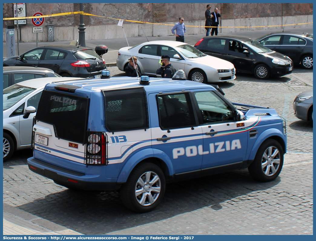 Polizia M1299
Polizia di Stato
Reparto Mobile
Land Rover Discovery 4
Allestitore Carrozzeria Marazzi S.p.A.
Parole chiave: PS;P.S.;Polizia;di;Stato;Pubblica;Sicurezza;Reparto;Mobile;Land;Rover;Discovery;4;Marazzi