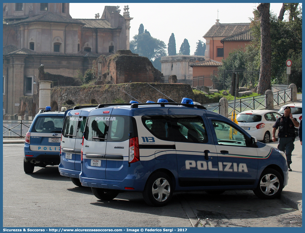 Polizia M1571
Polizia di Stato
Dacia Dokker
Allestitore Focaccia Group S.r.l.
Parole chiave: PS;P.S.;Polizia;di;Stato;Dacia;Dokker;Focaccia