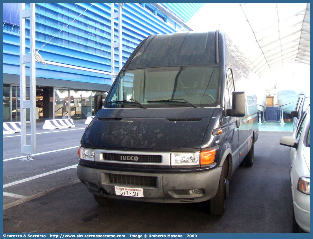 Polizia Penitenziaria 577AD
Polizia Penitenziaria
Nucleo Traduzioni e Piantonamenti
Iveco Daily 50C15 III serie
Parole chiave: PP;P.P.;Pol.Pen;PolPen;AdiC;A.diC.;Agenti;di;Custodia;Polizia;Penitenziaria;Nucleo;Traduzioni;Piantonamenti;Iveco;Daily;50C15