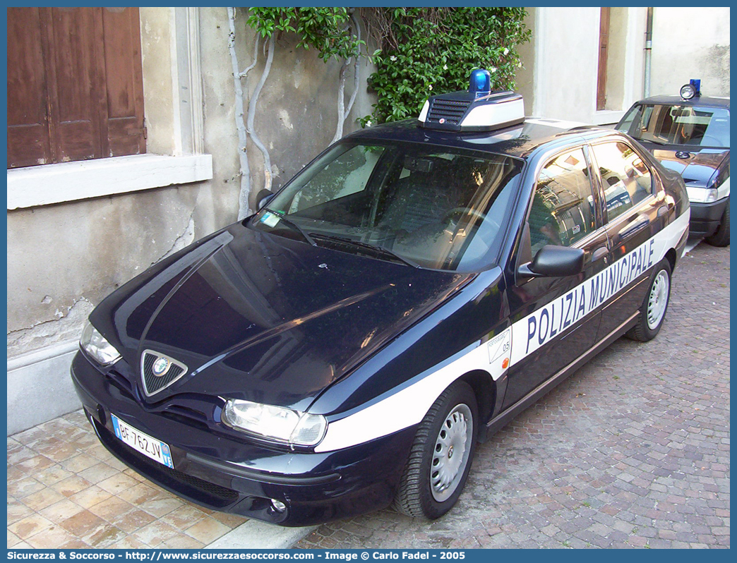 -
Polizia Municipale
Comune di Portogruaro
Alfa Romeo 146
