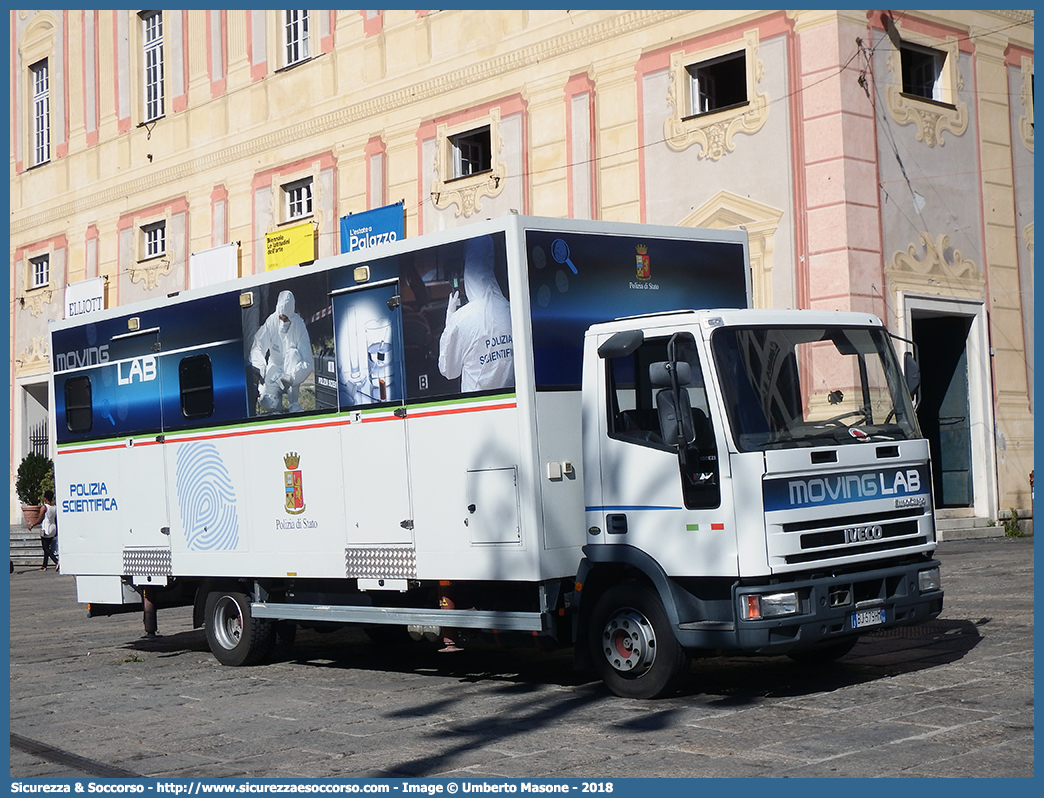 -
Polizia di Stato
Polizia Scientifica
Iveco EuroCargo 100E21 I serie
(variante)
Parole chiave: PS;P.S.;Polizia;di;Stato;Scientifica;Iveco;EuroCargo;100E21