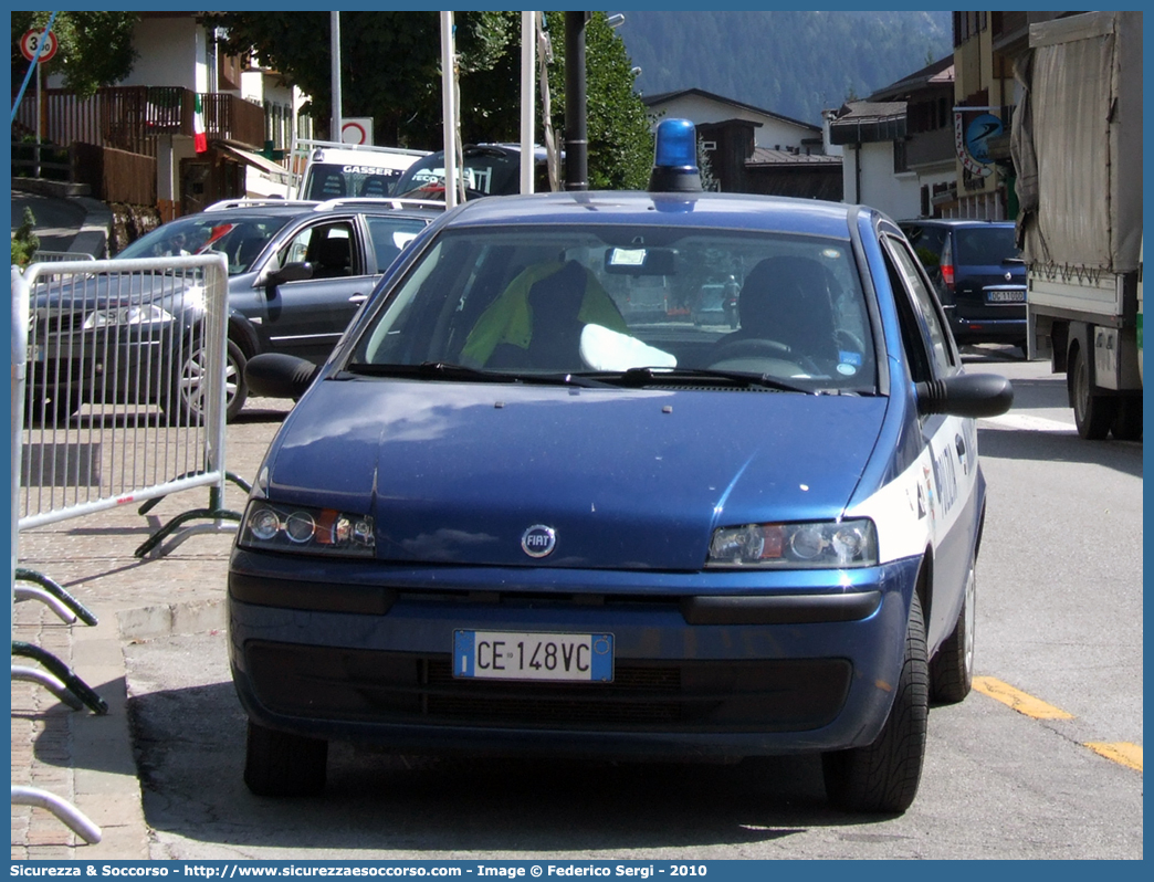 -
Polizia Municipale
Comune di Auronzo di Cadore
Fiat Punto II serie
Parole chiave: PL;P.L.;PM;P.M.;Polizia;Locale;Municipale;Auronzo;di;Cadore;Fiat;Punto