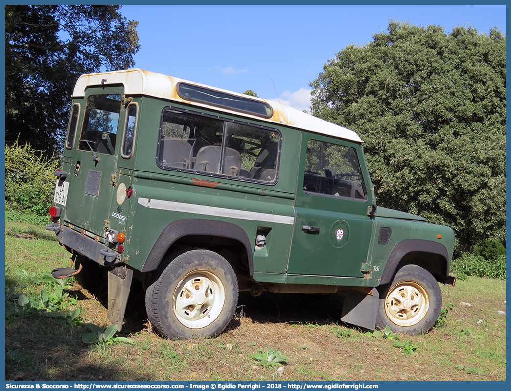 -
Ente Foreste della Sardegna
Land Rover Defender 90
Parole chiave: Ente;Foreste;Sardegna;Land Rover;Defender;90