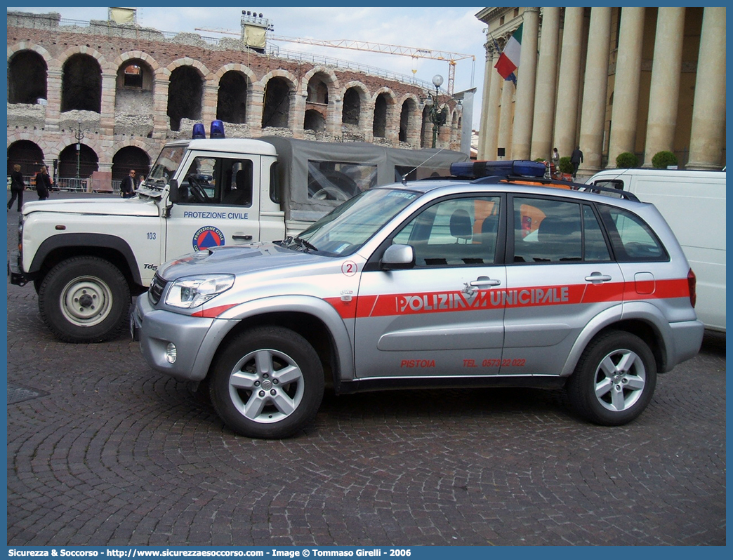 -
Polizia Municipale
Comune di Pistoia
Toyota Rav4 II serie
Parole chiave: PL;P.L.;PM;P.M.;Polizia;Locale;Municipale;Pistoia;Toyota;Rav4