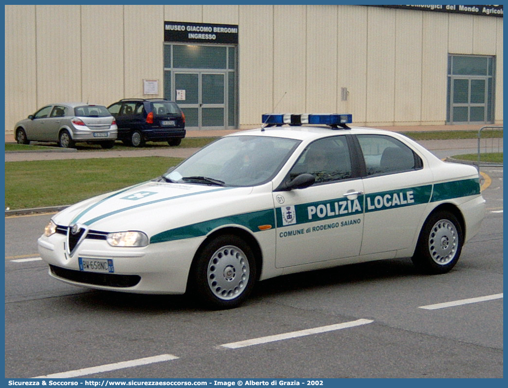 -
Polizia Locale
Comune di Rodengo Saiano
Alfa Romeo 156 I serie
Parole chiave: PL;P.L.;PM;P.M.;Polizia;Locale;Municipale;Rodengo;Saiano;Alfa;Romeo;156