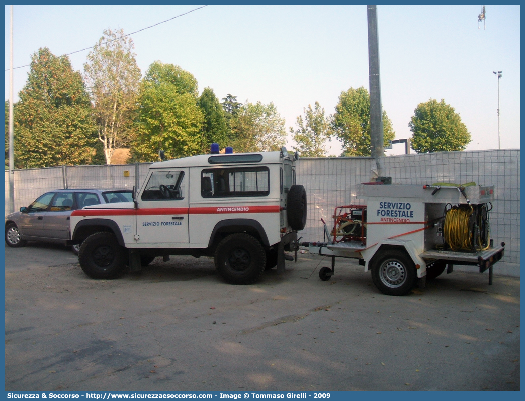 -
Regione Veneto
Servizio Forestale Regionale
Land Rover Defender 90
Antincendio
Parole chiave: Regione;Veneto;Servizio;Forestale;Regionale;Land;Rover;Defender;90;Antincendio