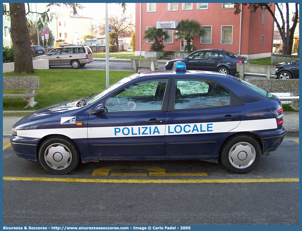 -
Polizia Locale
Comune di San Michele al Tagliamento
Fiat Brava
Parole chiave: PL;P.L.;PM;P.M.;Polizia;Locale;Municipale;San;Michele;al;Tagliamento;Fiat;Brava