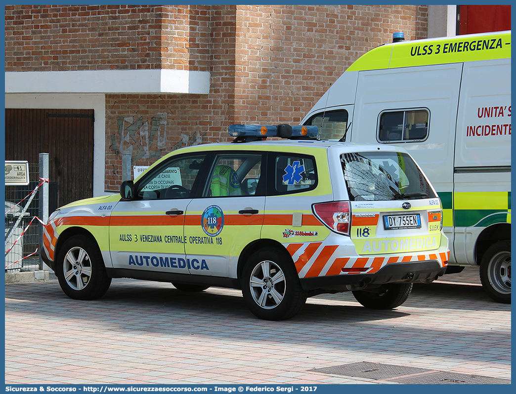 ALFA 03
SUEM 118 Venezia Mestre
Azienda ULSS 3 - Serenissima
Mestre
Subaru Forester V serie
Allestitore Mariani Fratelli S.r.l.
(variante)
Parole chiave: 118;SUEM;S.U.E.M.;Venezia;Mestre;Emergenza;Automedica;Subaru;Forester;Mariani Fratelli