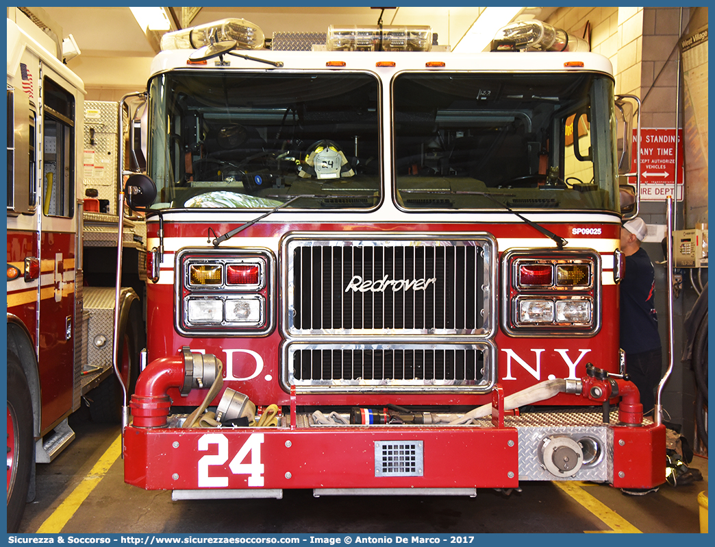 24 - SP09025
United States of America
New York Fire Department
Seagrave Marauder II 
Parole chiave: United;States;of;America;USA;U.S.A.;NYFD;N.Y.F.D.;New;York;Fire;Department;Seagrave;Marauder;Engine