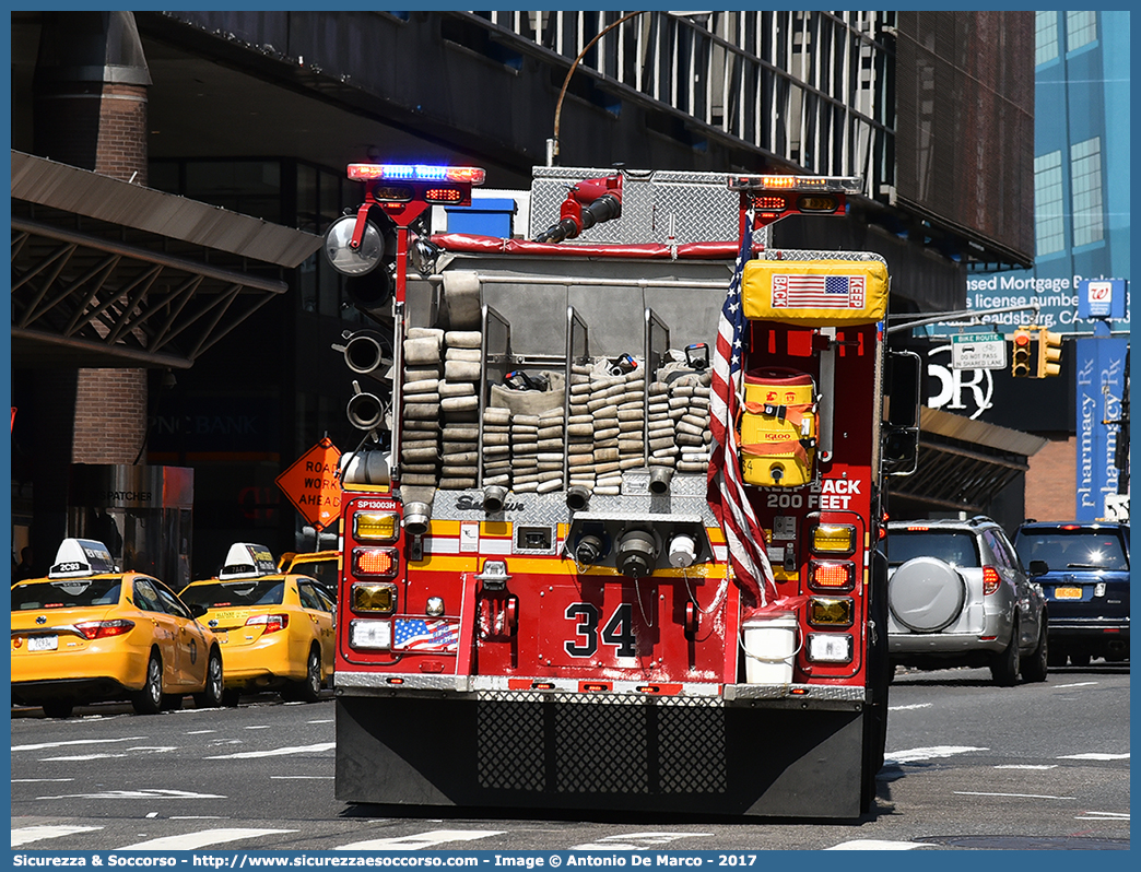 34 - SP13003H
United States of America
New York Fire Department
Seagrave Attacker HD
Parole chiave: United;States;of;America;USA;U.S.A.;NYFD;N.Y.F.D.;New;York;Fire;Department;Seagrave;Attacker;HD;Engine